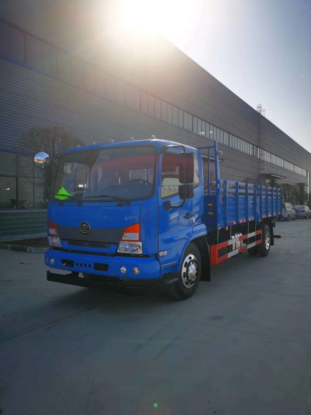 �������\ƽ�^9��B2�̾�܇�DƬ